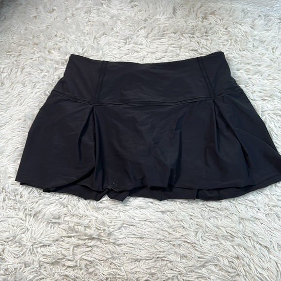 Lululemon Lost In Pace Skirt Black - Picture 1 of 8